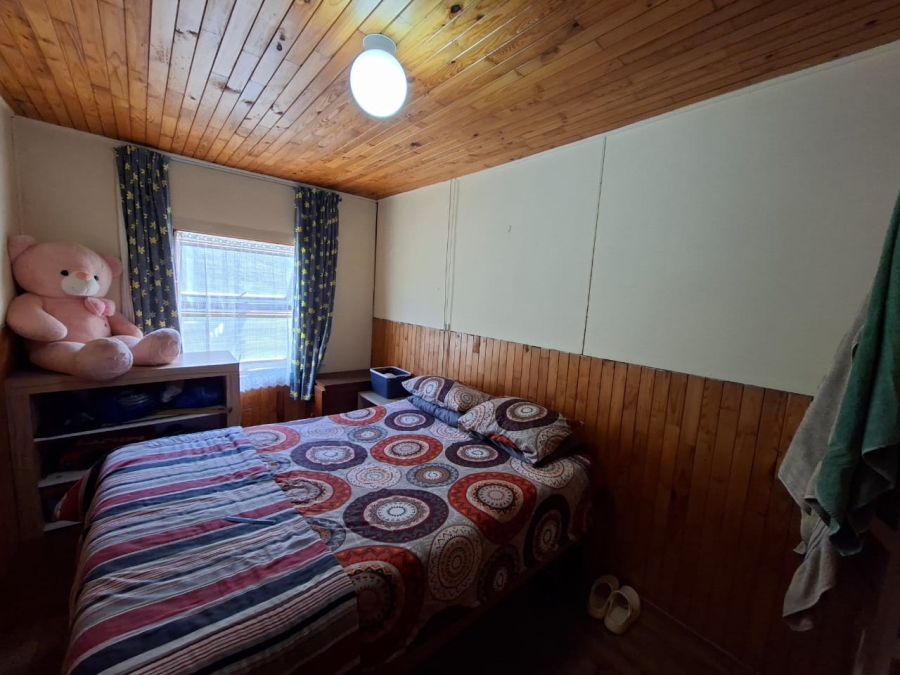 6 Bedroom Property for Sale in Hartenbos Central Western Cape